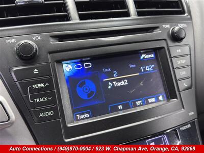 2014 Toyota Prius v Two - Photo 17 - Orange, CA 92868