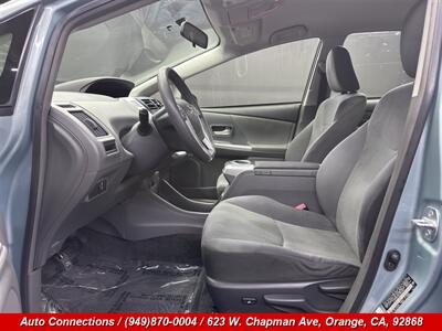 2014 Toyota Prius v Two - Photo 6 - Orange, CA 92868