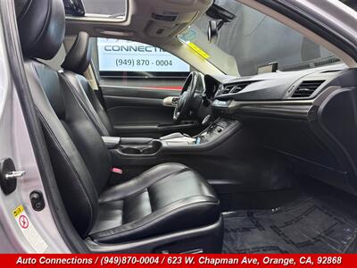 2014 Lexus CT 200h - Photo 7 - Orange, CA 92868