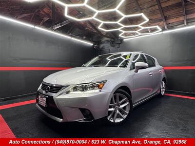 2014 Lexus CT 200h - Photo 2 - Orange, CA 92868