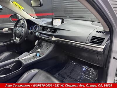 2014 Lexus CT 200h - Photo 10 - Orange, CA 92868