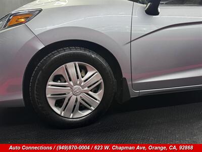 2019 Honda Fit LX   - Photo 29 - Orange, CA 92868