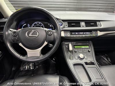 2015 Lexus CT 200h   - Photo 12 - Orange, CA 92868