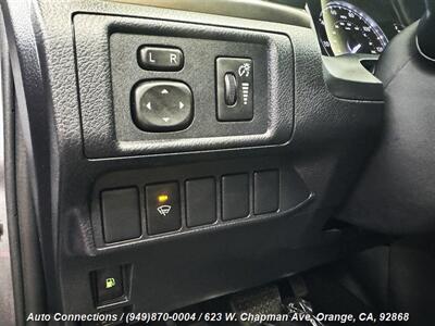 2015 Lexus CT 200h   - Photo 22 - Orange, CA 92868