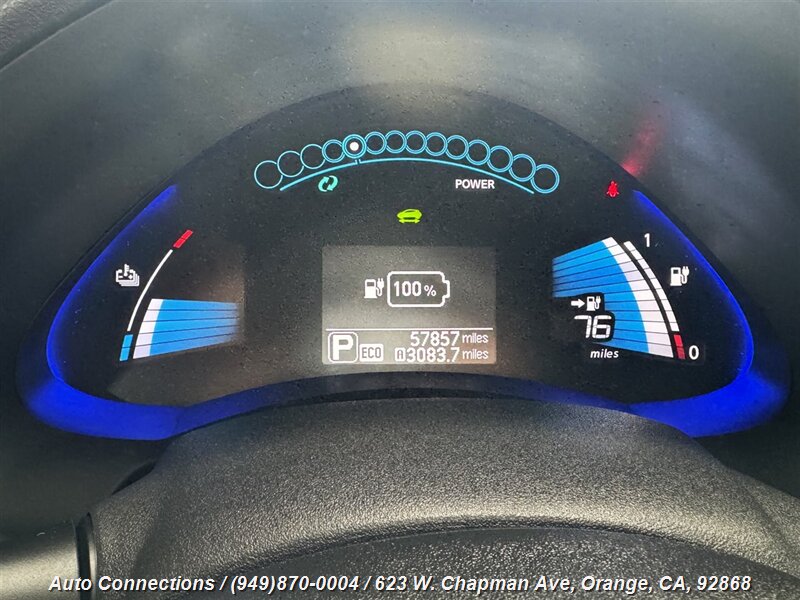 2013 Nissan LEAF S photo 14