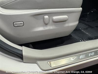 2011 Toyota Venza FWD V6   - Photo 26 - Orange, CA 92868