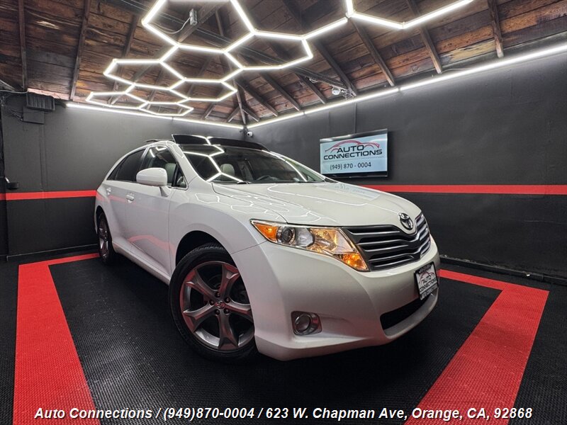 2011 Toyota Venza FWD V6 - Photo 1 - Orange, CA 92868