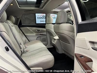 2011 Toyota Venza FWD V6   - Photo 8 - Orange, CA 92868