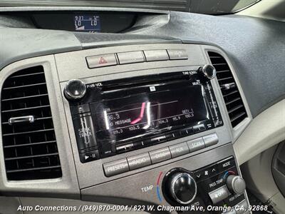 2011 Toyota Venza FWD V6   - Photo 16 - Orange, CA 92868