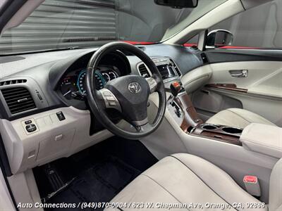 2011 Toyota Venza FWD V6   - Photo 11 - Orange, CA 92868