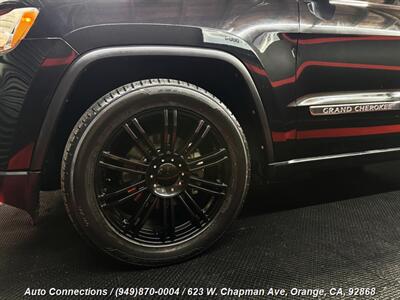 2013 Jeep Grand Cherokee Laredo   - Photo 32 - Orange, CA 92868