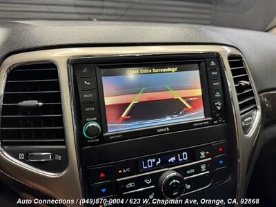 2013 Jeep Grand Cherokee Laredo   - Photo 17 - Orange, CA 92868