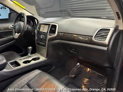 2013 Jeep Grand Cherokee Laredo   - Photo 10 - Orange, CA 92868