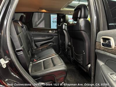 2013 Jeep Grand Cherokee Laredo   - Photo 8 - Orange, CA 92868