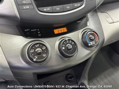 2011 Toyota RAV4   - Photo 17 - Orange, CA 92868
