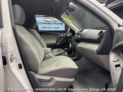 2011 Toyota RAV4   - Photo 7 - Orange, CA 92868