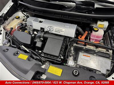2014 Toyota Prius v Three   - Photo 24 - Orange, CA 92868