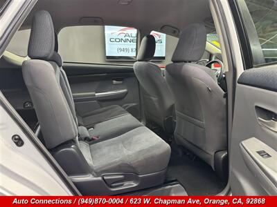 2014 Toyota Prius v Three   - Photo 8 - Orange, CA 92868