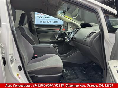 2014 Toyota Prius v Three   - Photo 7 - Orange, CA 92868