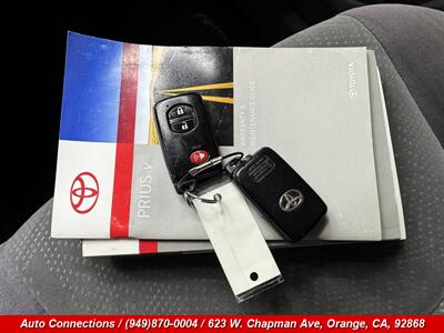 2014 Toyota Prius v Three   - Photo 22 - Orange, CA 92868