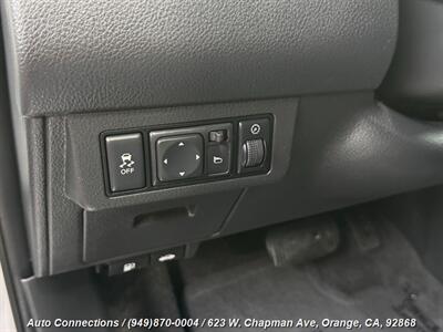 2012 Nissan Versa 1.8 SL   - Photo 17 - Orange, CA 92868