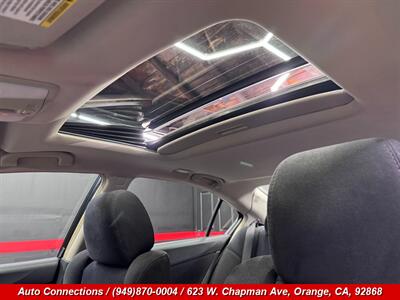 2013 Nissan Maxima 3.5 SV   - Photo 19 - Orange, CA 92868
