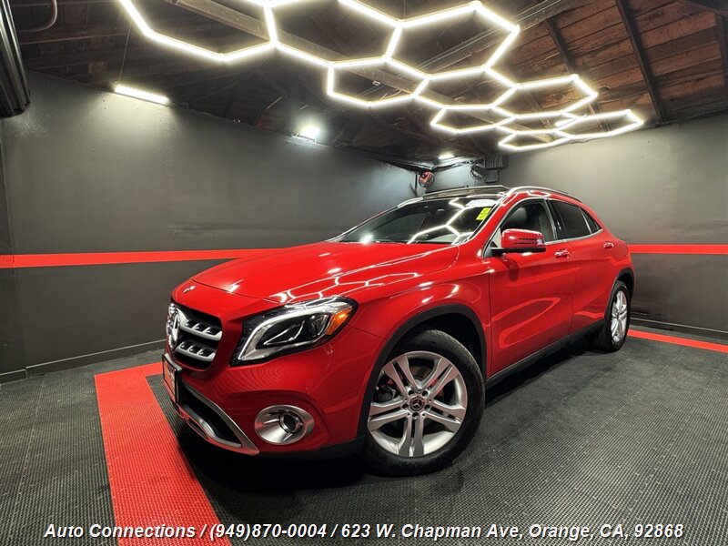 2018 Mercedes-Benz GLA-Class GLA250 photo 2