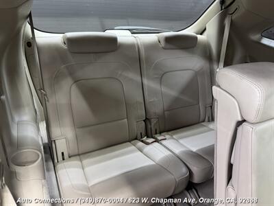 2008 Hyundai Veracruz Limited   - Photo 9 - Orange, CA 92868
