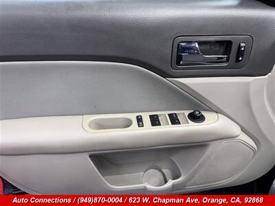 2012 Ford Fusion SE - Photo 18 - Orange, CA 92868