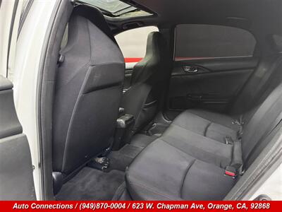 2018 Honda Civic Si   - Photo 9 - Orange, CA 92868