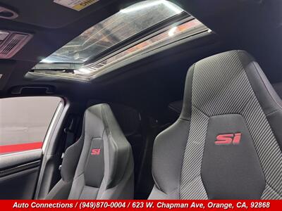 2018 Honda Civic Si   - Photo 18 - Orange, CA 92868