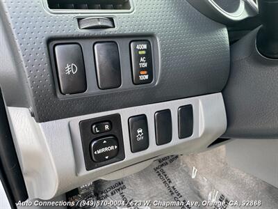 2011 Toyota Tacoma PreRunner V6   - Photo 19 - Orange, CA 92868