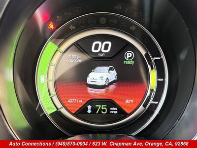 2017 FIAT 500e - Photo 11 - Orange, CA 92868