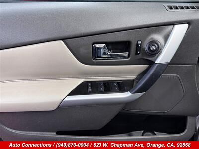 2013 Ford Edge SE   - Photo 16 - Orange, CA 92868