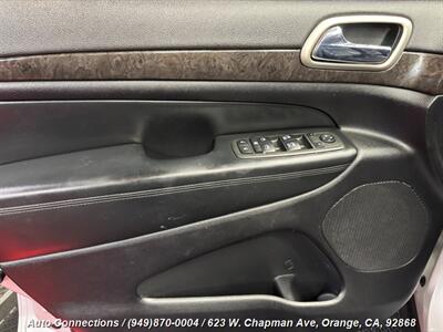 2011 Jeep Grand Cherokee Laredo X   - Photo 23 - Orange, CA 92868