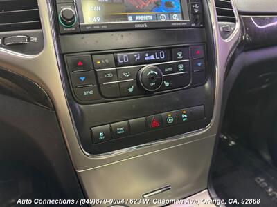 2011 Jeep Grand Cherokee Laredo X   - Photo 16 - Orange, CA 92868