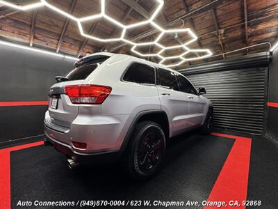 2011 Jeep Grand Cherokee Laredo X   - Photo 3 - Orange, CA 92868