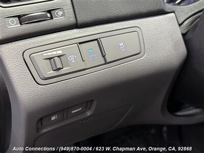2013 Hyundai SONATA GLS   - Photo 19 - Orange, CA 92868