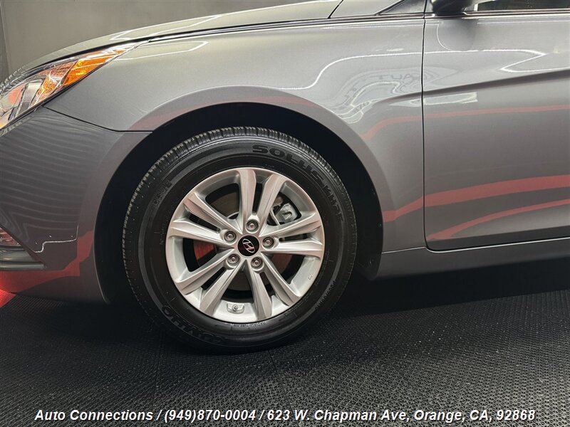 2013 Hyundai Sonata GLS photo 25