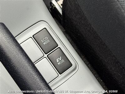 2013 Toyota Prius c Two - Photo 14 - Orange, CA 92868
