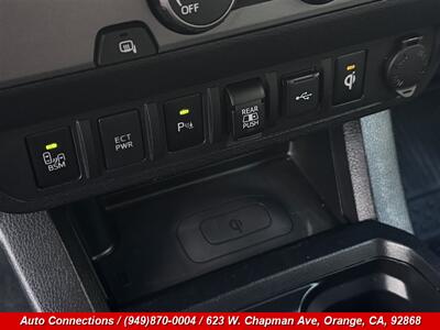 2020 Toyota Tacoma TRD Sport   - Photo 15 - Orange, CA 92868