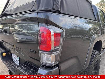 2020 Toyota Tacoma TRD Sport   - Photo 38 - Orange, CA 92868