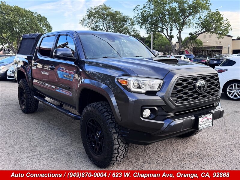 2020 Toyota Tacoma TRD Sport   - Photo 1 - Orange, CA 92868