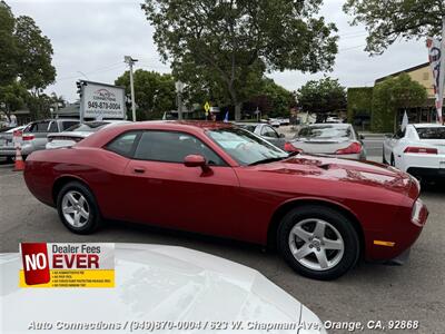 2010 Dodge Challenger SE   - Photo 1 - Orange, CA 92868