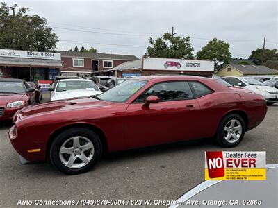 2010 Dodge Challenger SE   - Photo 2 - Orange, CA 92868