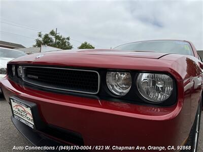 2010 Dodge Challenger SE   - Photo 25 - Orange, CA 92868