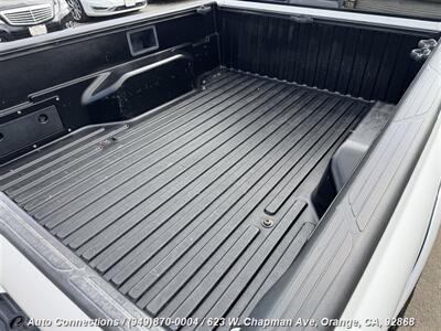 2009 Toyota Tacoma PreRunner V6 - Photo 25 - Orange, CA 92868