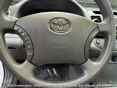 2005 Toyota Camry LE   - Photo 13 - Orange, CA 92868