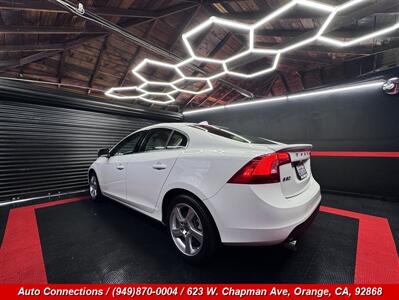 2012 Volvo S60 T5   - Photo 4 - Orange, CA 92868