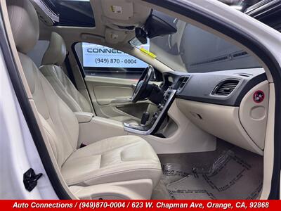 2012 Volvo S60 T5   - Photo 7 - Orange, CA 92868